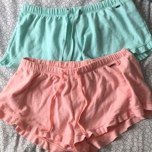 BOGO 50% 💜 Bundle of 2 Hollister Shorts